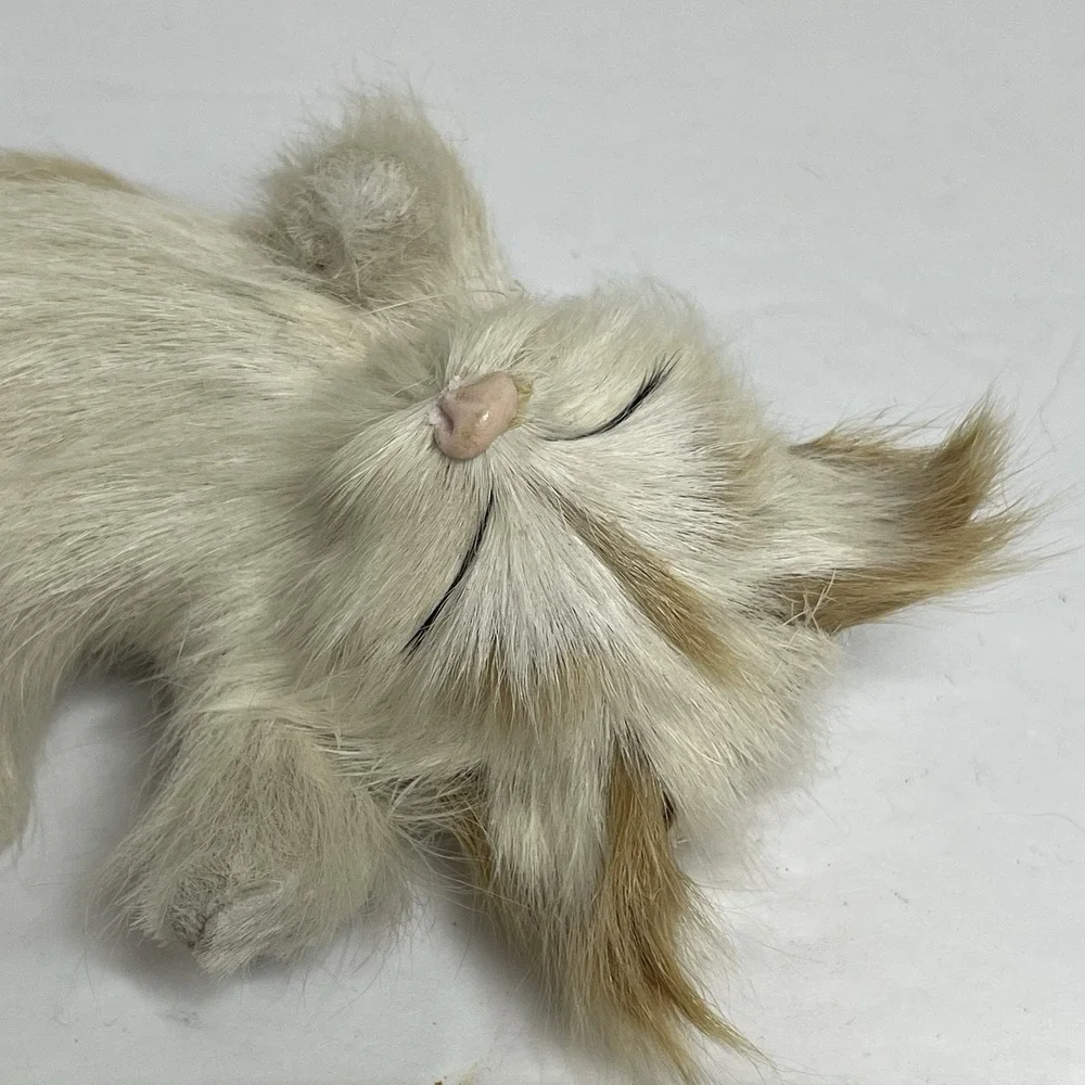 KITTEN Kitty Cat Sleeping Cat Genuine Goat Hair Figurine Blonde Tan 4X3